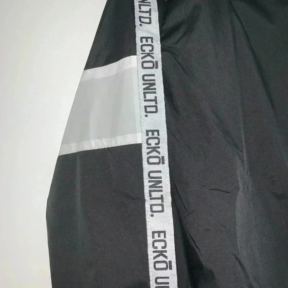 Ecko Unltd Boy's 2 Tone Split Windbreaker - Picture 8 of 9